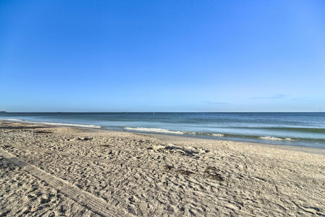 Idyllic Pass-A-Grille Studio - Walk To The Beach! St. Pete Beach Kültér fotó