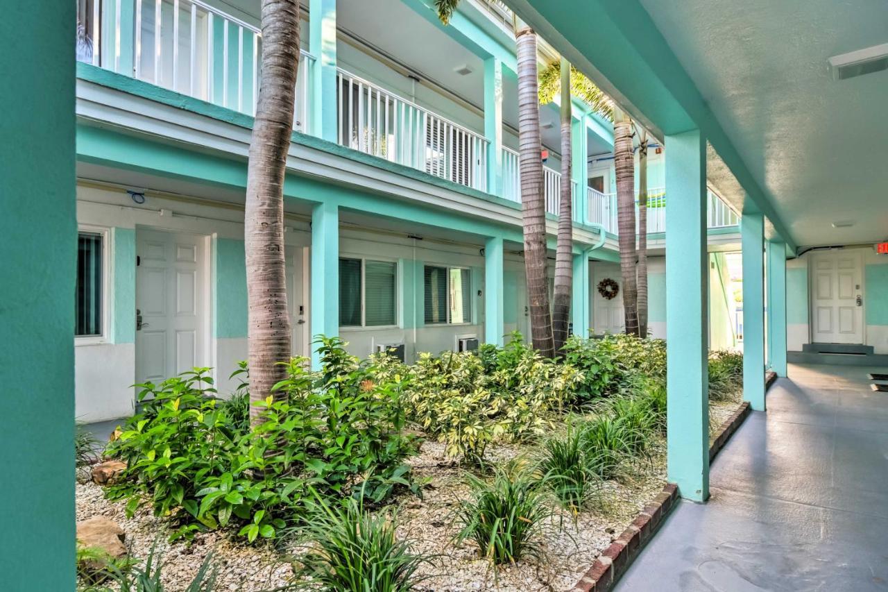 Idyllic Pass-A-Grille Studio - Walk To The Beach! St. Pete Beach Kültér fotó
