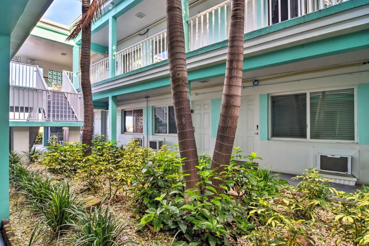 Idyllic Pass-A-Grille Studio - Walk To The Beach! St. Pete Beach Kültér fotó